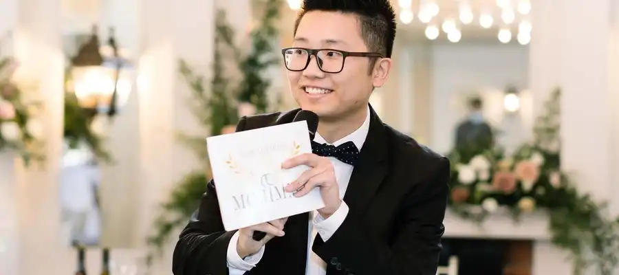 Hon Cheung Li — Toronto Wedding Officiant