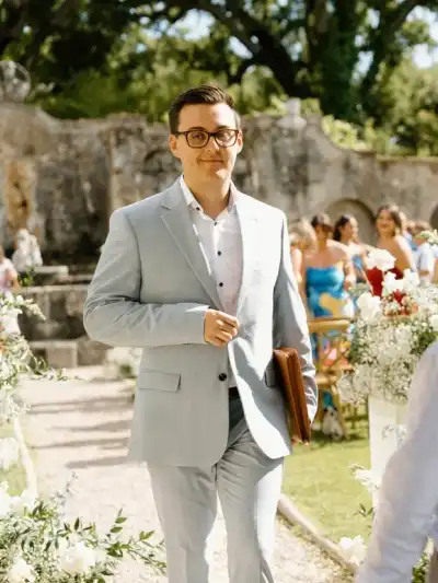 Ryan Dow β Kitchener Wedding Officiant